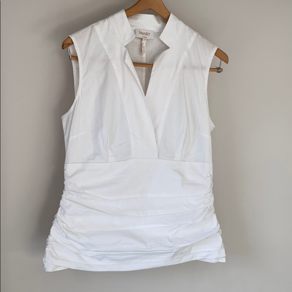 Laundry white ruched sleeveless blouse sz 10